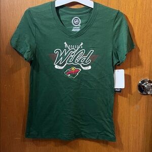 Girls NHL MN Wild graphic T-shirt size L (10/12)